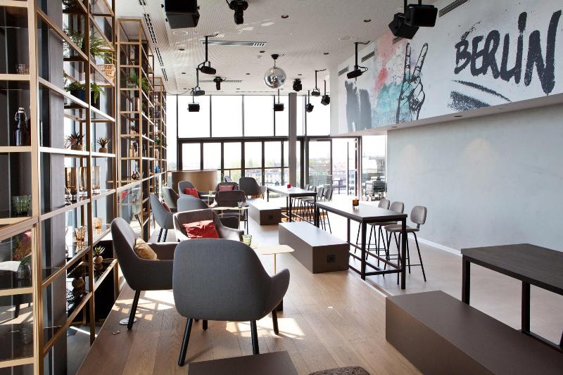 Hotel Indigo Berlin - East Side Gallery - Bar
