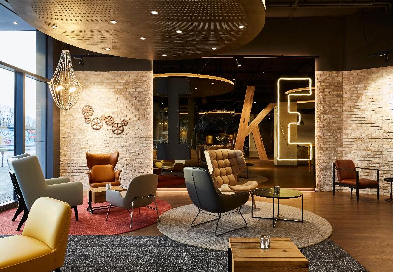 Hotel Indigo Berlin - East Side Gallery - Lobi