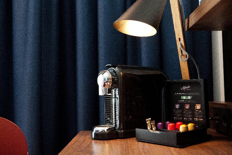 Hotel Indigo Berlin - East Side Gallery - Oda