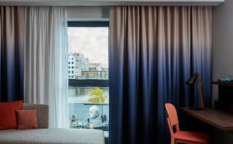 Hotel Indigo Berlin - East Side Gallery - Oda