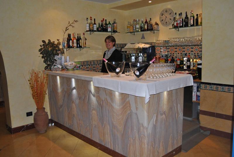 Hotel Mediterraneo Faro - Bar