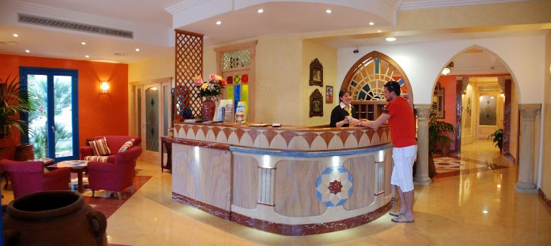 Hotel Mediterraneo Faro - Lobi