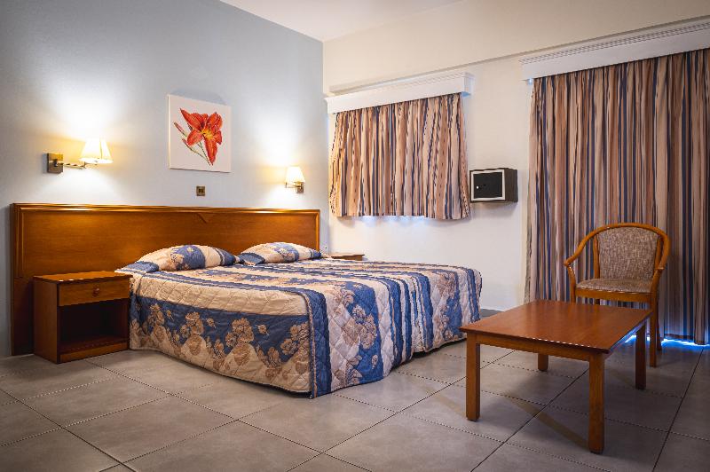 Kefalos Damon Hotel Apts - Oda