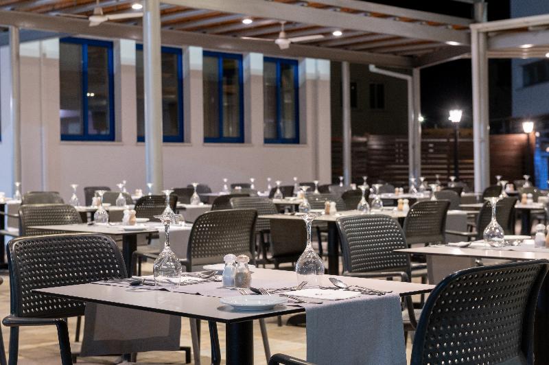 Kefalos Damon Hotel Apts - Restoran