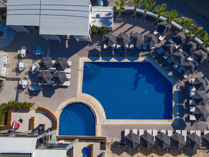 Dionysos Hotel and Studios - Genel
