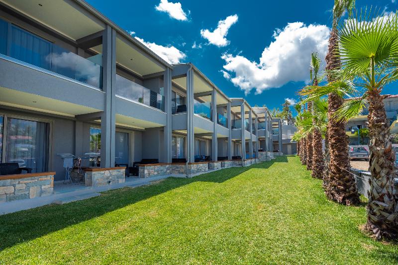 Dionysos Hotel and Studios - Genel
