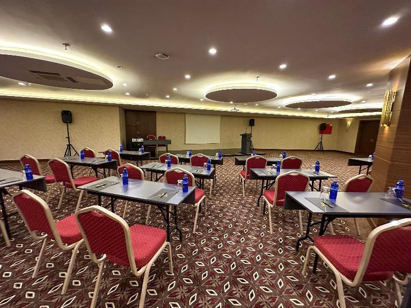Grand Vaves Hotel - Toplantı