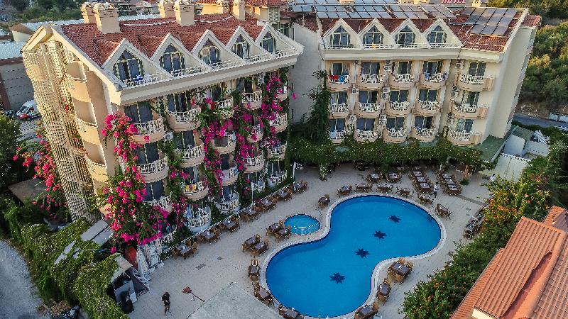 Grand Hotel Faros - Genel