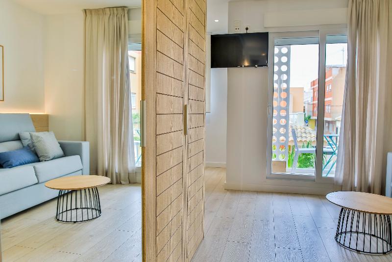 Apartamentos 525 Los Alcazares - Oda
