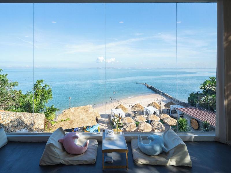 Mayaana Beach Resort Pattaya - Bar