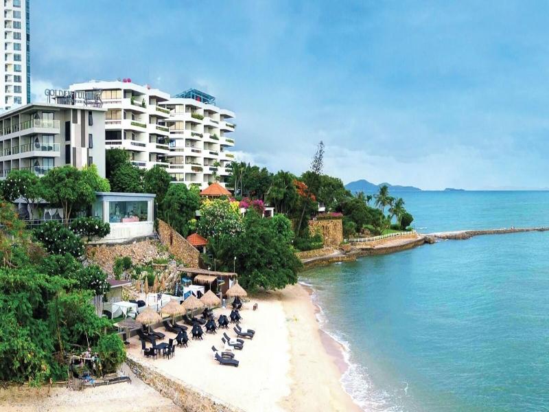 Mayaana Beach Resort Pattaya - Plaj