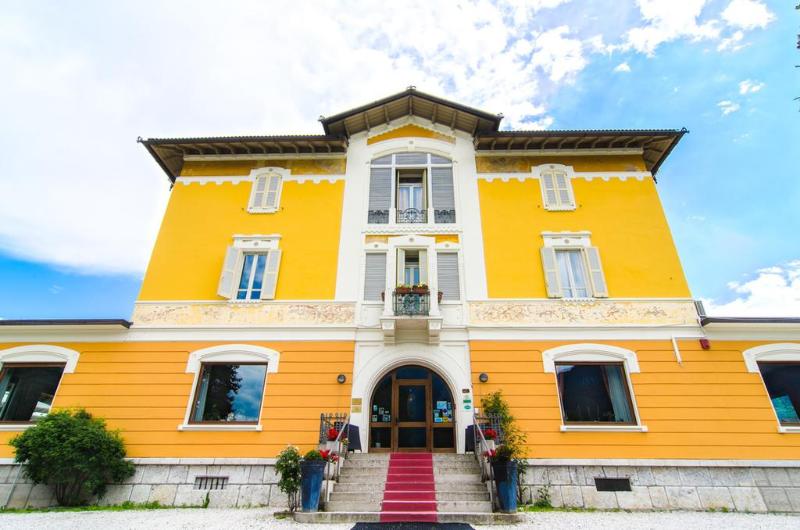 Villa Imperina - Lobi
