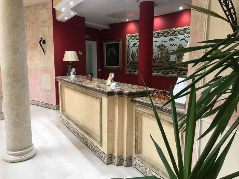 Julius Hotel - Genel