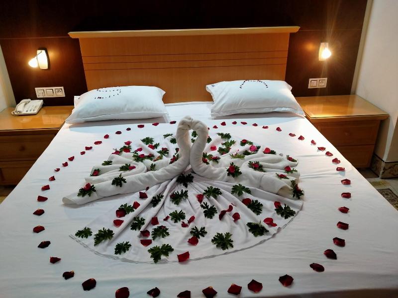 Julius Hotel - Oda