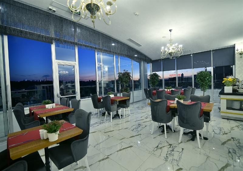 Guvenay Business Hotel - Teras