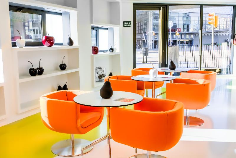 Cosmo Apartments Sants - Lobi