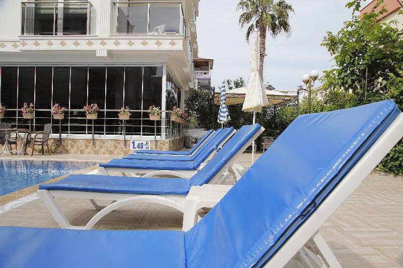 Güden Pearl Apart Hotel - Havuz