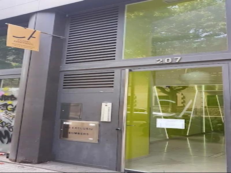 Cosmo Apartments Concell de Cent - Genel