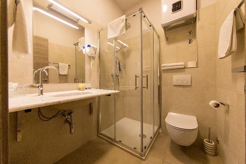 Tifani Luxury Rooms - Oda