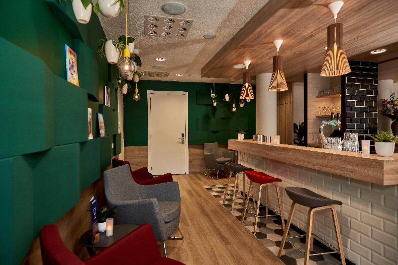 Holiday Inn Express Amsterdam - City Hall - Bar