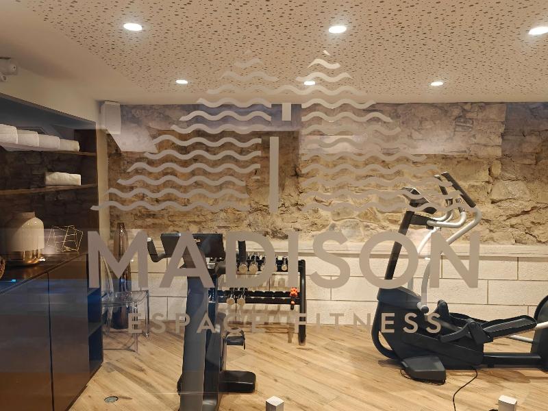 MADISON Saint Jean de Luz - Handwritten Collection - Aktivite