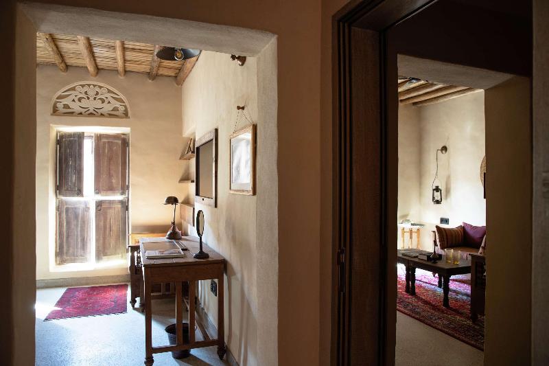 Al Seef Heritage Hotel Curio Collection by Hilton - Oda