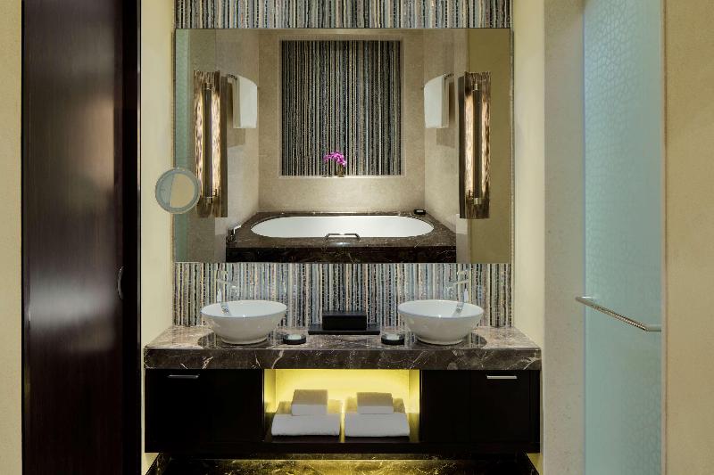 Grand Hyatt Abu Dhabi Emirates Pearl - Oda