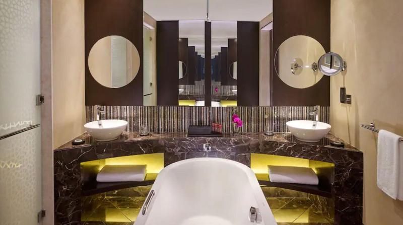 Grand Hyatt Abu Dhabi Emirates Pearl - Oda