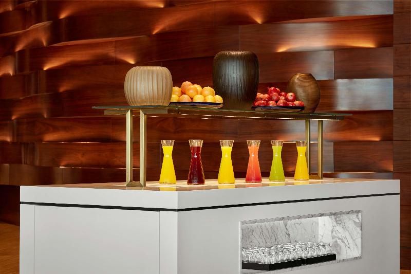 Grand Hyatt Abu Dhabi Emirates Pearl - Restoran