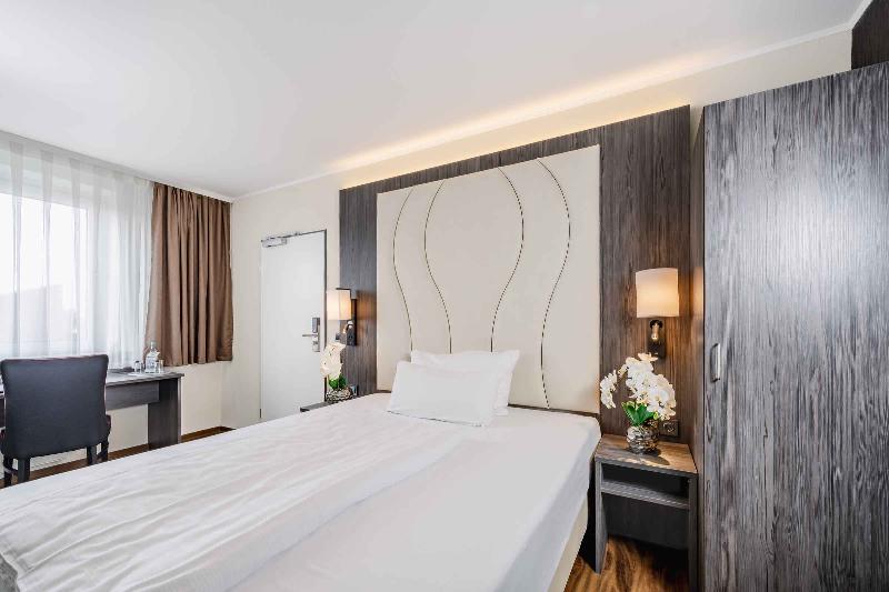 PLAZA INN Grevenbroich - Oda