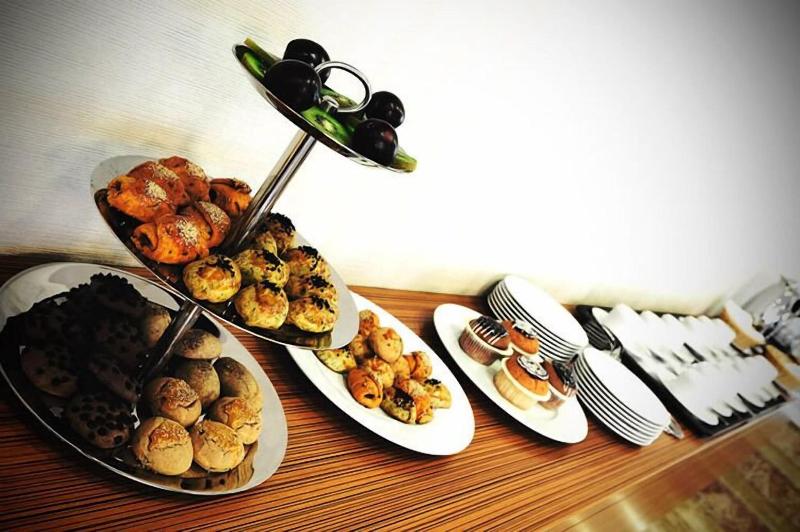 Demora Hotel - Restoran