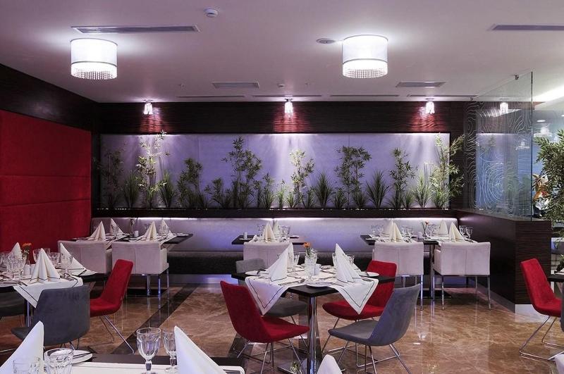 Demora Hotel - Restoran