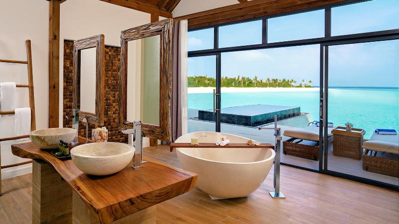 Kuredhivaru Resort & SPA Maldives - Oda