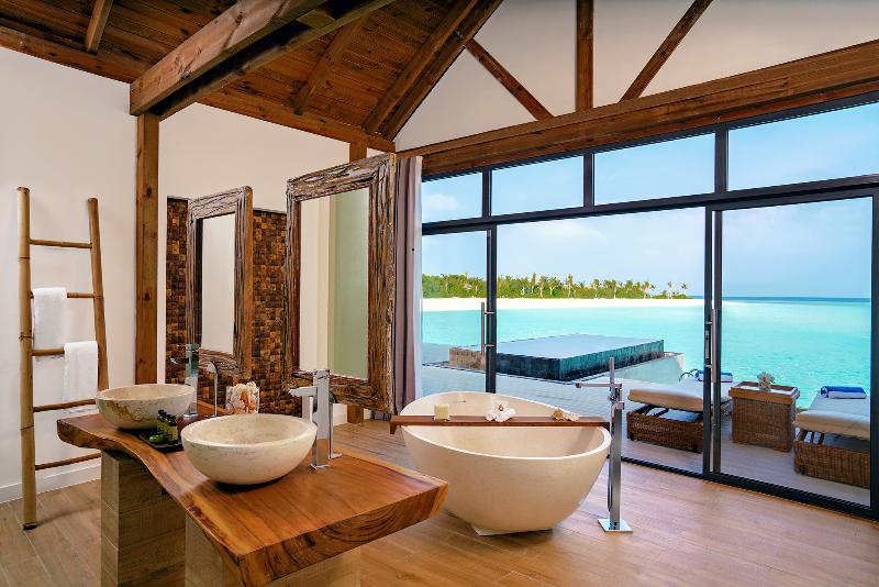 Kuredhivaru Resort & SPA Maldives - Oda