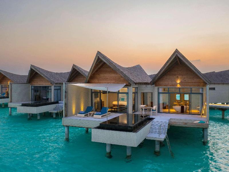 Kuredhivaru Resort & SPA Maldives - Oda