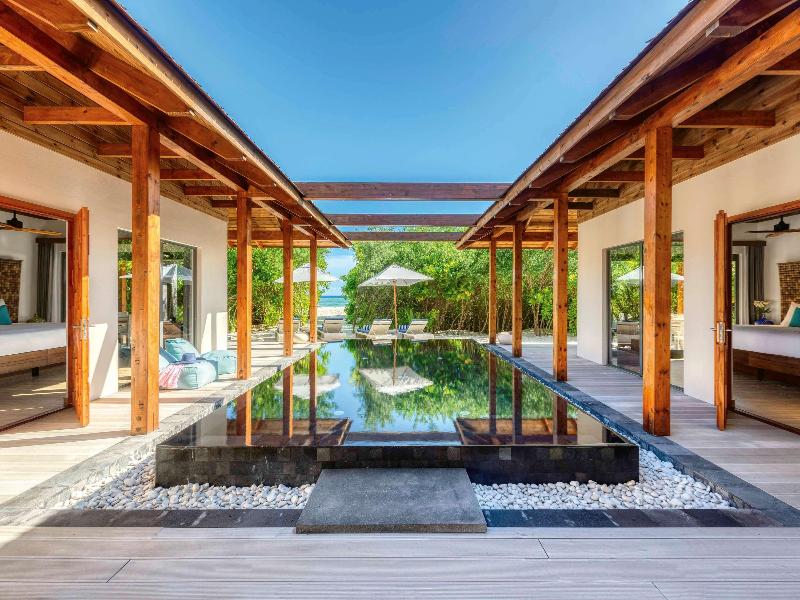 Kuredhivaru Resort & SPA Maldives - Oda