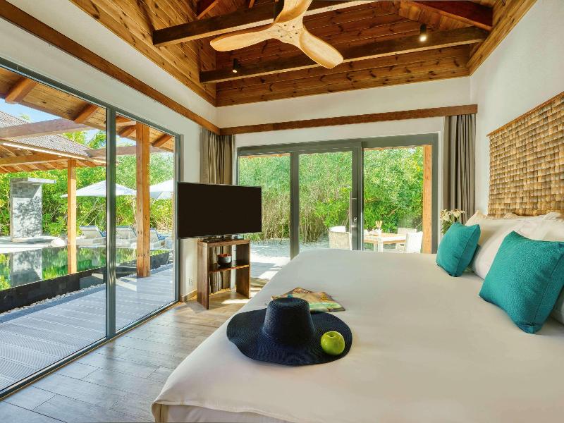 Kuredhivaru Resort & SPA Maldives - Oda