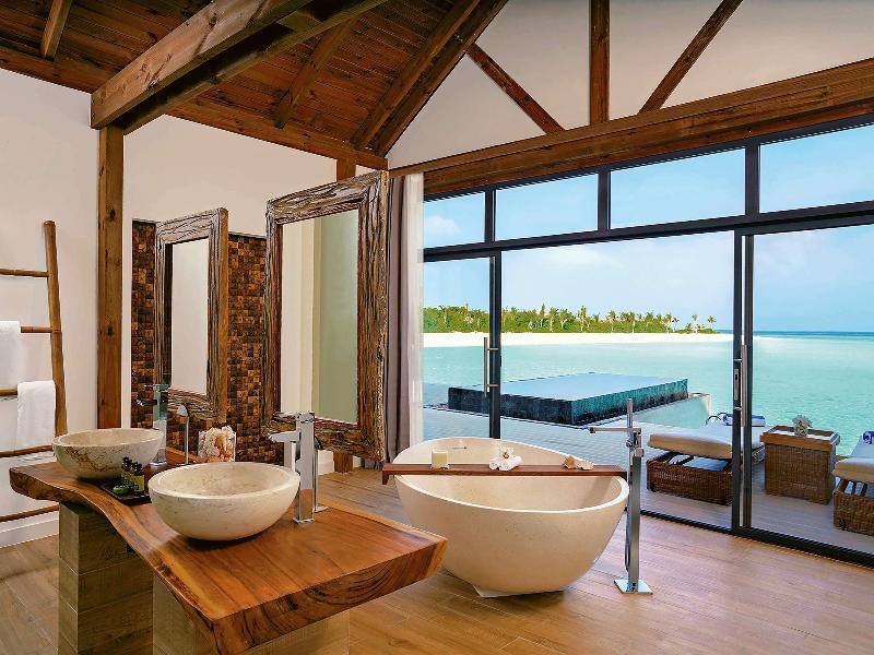 Kuredhivaru Resort & SPA Maldives - Oda