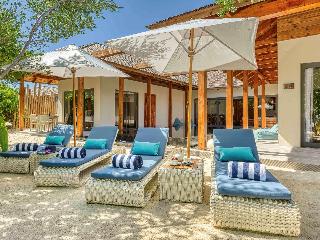 Kuredhivaru Resort & SPA Maldives fotoÄŸrafÄ±