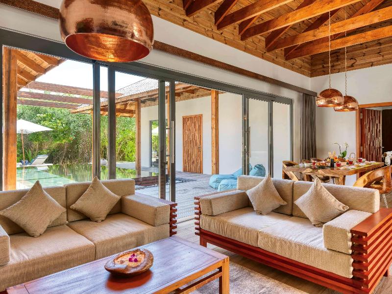 Kuredhivaru Resort & SPA Maldives - Oda