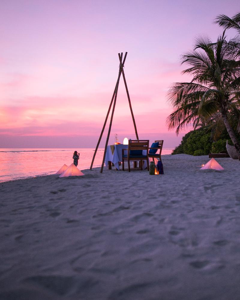 Kuredhivaru Resort & SPA Maldives - Havuz
