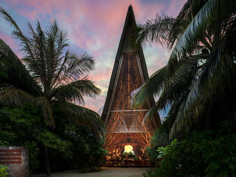 Kuredhivaru Resort & SPA Maldives - Restoran