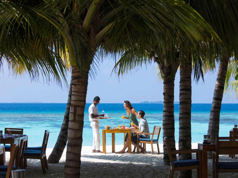 Kuredhivaru Resort & SPA Maldives - Restoran