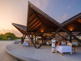 Kuredhivaru Resort & SPA Maldives fotoÄŸrafÄ±