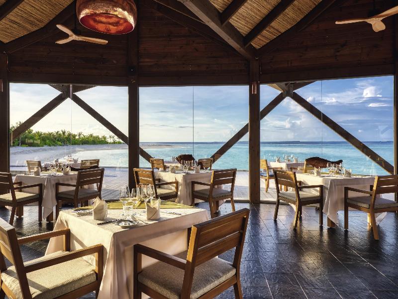 Kuredhivaru Resort & SPA Maldives - Restoran