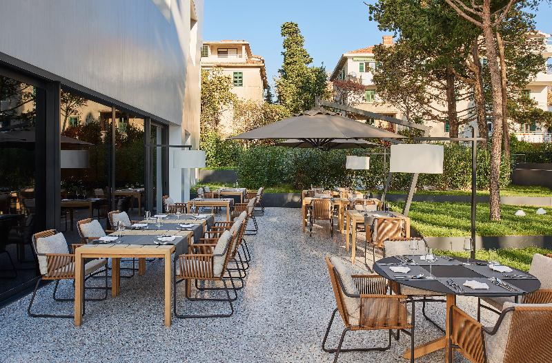 Briig Boutique Hotel - Teras