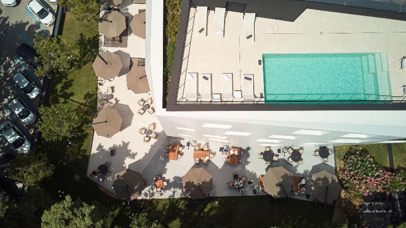 Briig Boutique Hotel - Teras