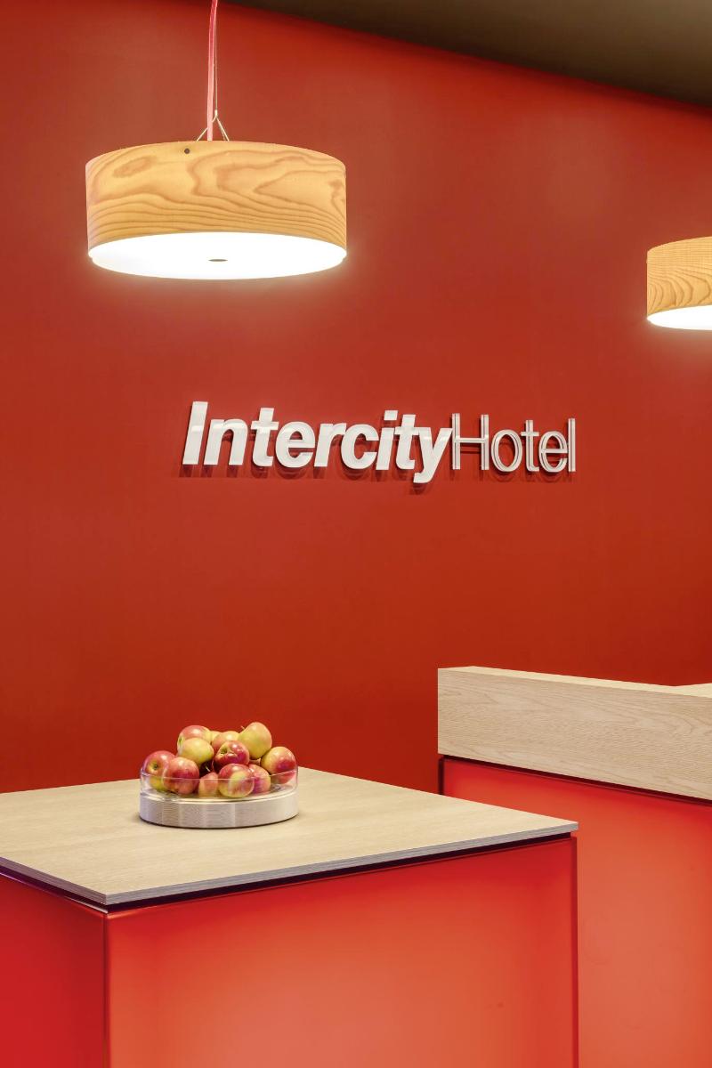 IntercityHotel Frankfurt Hauptbahnhof Süd - Lobi