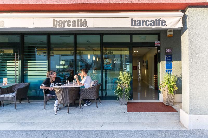 BB Residence - Bar