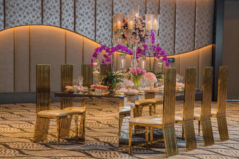 W Dubai - The Palm - Toplantı